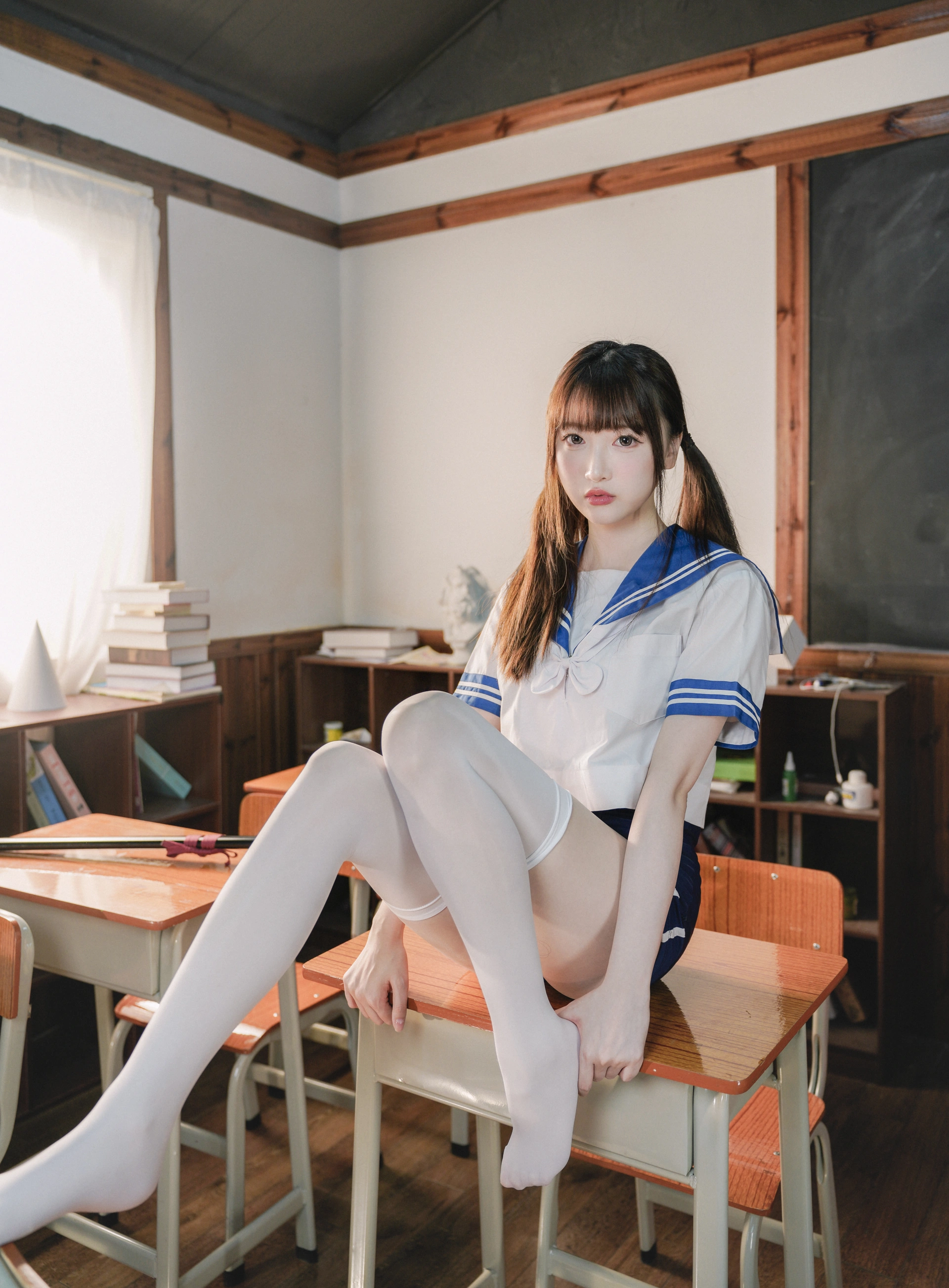 [YITUYU艺图语]2025.02.17 jk体操服女孩 冰冷企鹅 2